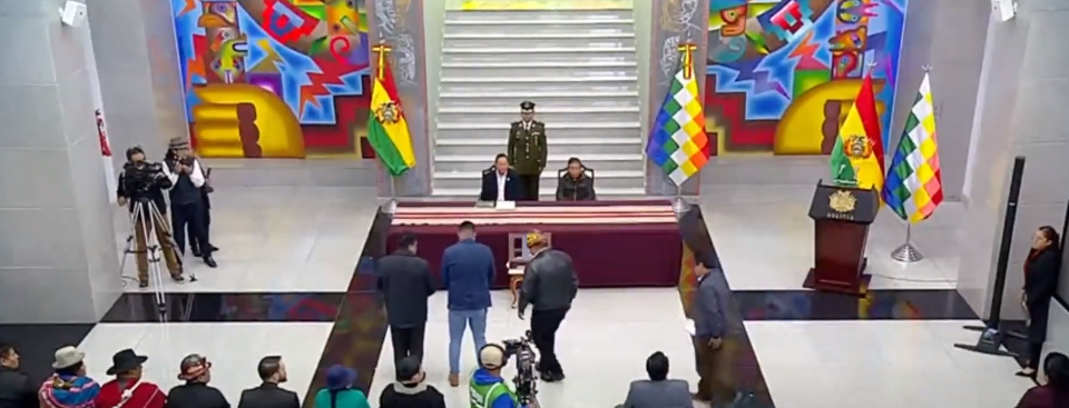 ARCE POSESIONA A 5 MINISTROS POR SUGERENCIA DE ORGANIZACIONES&nbsp;SOCIALES