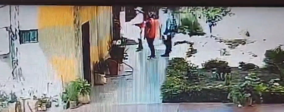 SUSPENDEN DEMOLICIÓN DE UNA VIVIENDA EN MERCADO ABASTO DEL&nbsp;SUR