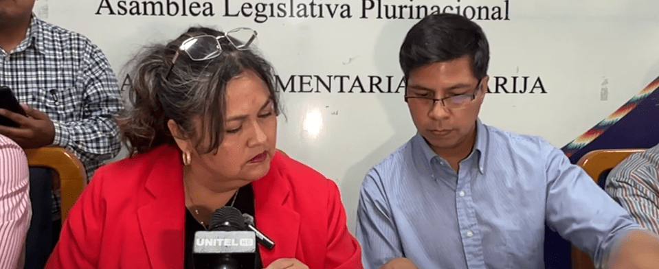 RENUNCIA ADMINISTRADOR DE CAJA PETROLERA TRAS SUFRIR&nbsp;PRESIONES