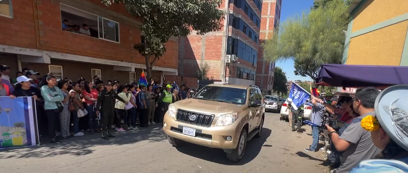 EN MEDIO DE PELEAS POSTERGAN ELECCIÓN DE&nbsp;DIRIGENTES