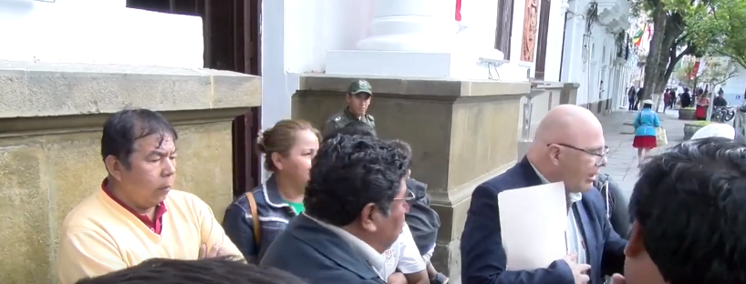 VECINOS DE MONTE SUD INCREPAN AL ASESOR DE LA&nbsp;GOBERNACIÓN