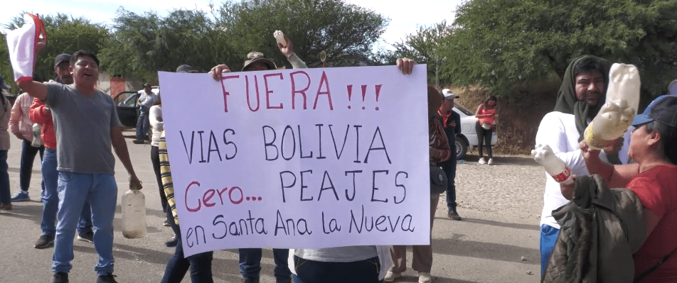 CAMPESINOS DE SANTA ANA EXIGEN TRASLADO DE RETEN DE VIAS&nbsp;BOLIVIA