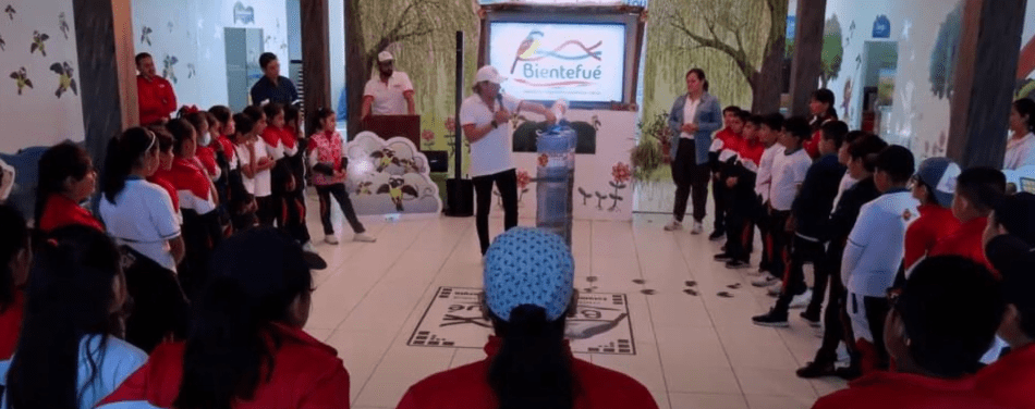 ENSEÑAN A ESTUDIANTES DIVERSAS MANERAS DE&nbsp;RECICLAR