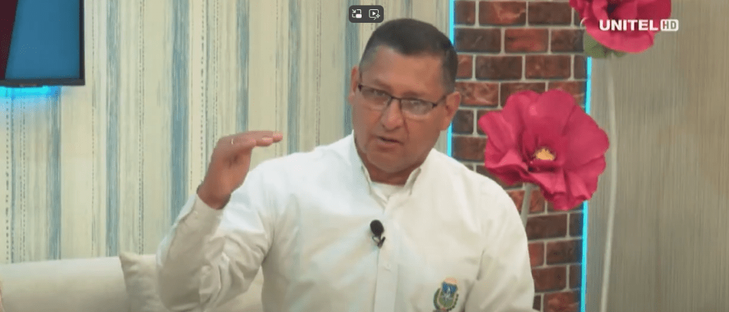 MONTES: “ASAMBLEA NO PUEDE RECHAZAR REBAJA DE SALARIOS A&nbsp;EJECUTIVOS”