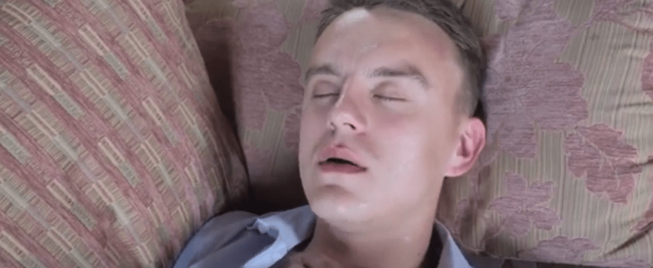 EXPONERSE AL HUMO DE CIGARRILLO PUEDE GENERAR&nbsp;BRONQUITIS