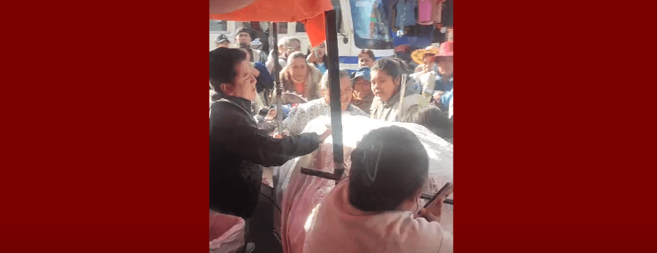 GREMIALES OCUPAN ACERAS Y CALLES EN PERJUICIO DE PEATONES Y EL&nbsp;TRANSPORTE