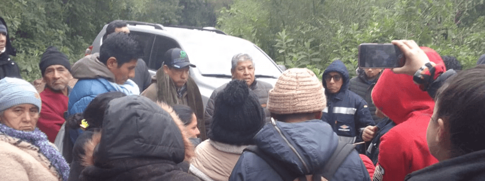 COMUNARIOS BLOQUEAN INGRESO DE PETROBRAS Y GOBIERNO A&nbsp;CHIQUIACÁ