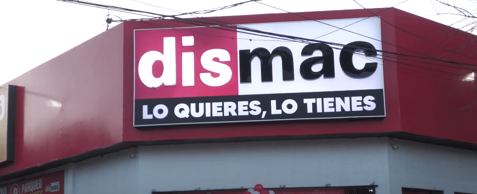 DISMAC ENTREGA TELEVISOR GIGANTE A FELIZ GANADOR EN&nbsp;TARIJA