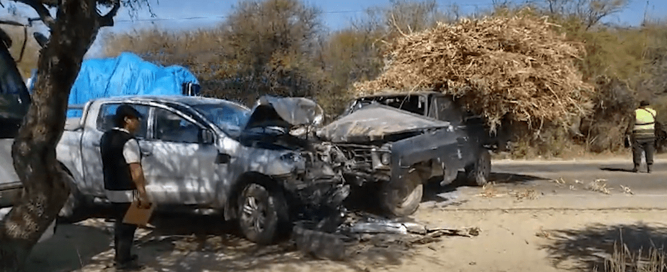 CHOQUE FRONTAL DEJA 4 HERIDOS EN RUTA AL&nbsp;VALLE