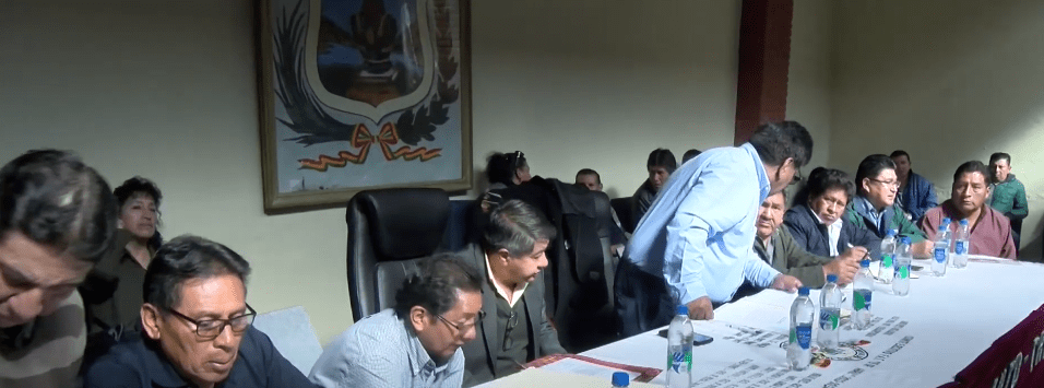 CHÓFERES BLOQUEARÁN CAMINOS EL 1° DE AGOSTO POR LA ESCASEZ DE&nbsp;DIÉSEL