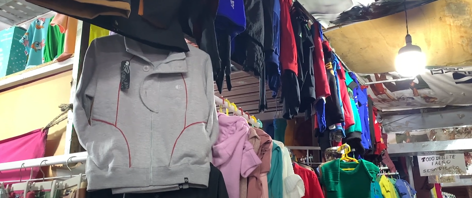 COMERCIANTES DEL MERCADO NEGRO LAMENTAN BAJÓN EN&nbsp;VENTAS