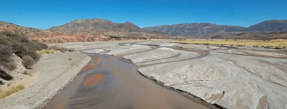 INSTRUYEN LA SUSPENSIÓN DE TODA ACTIVIDAD MINERA ILEGAL EN&nbsp;POTOSI