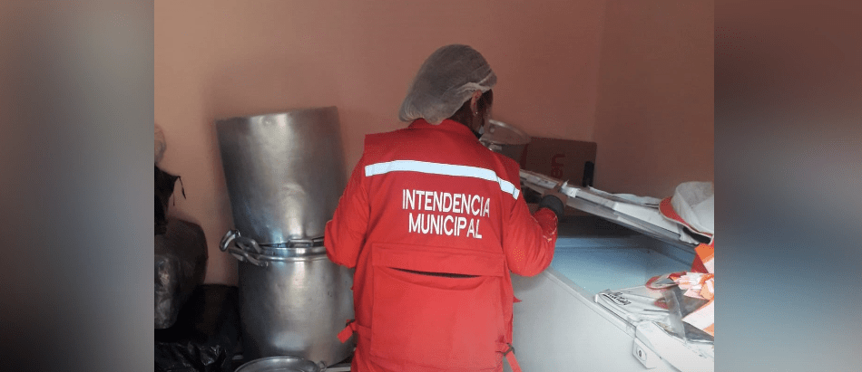 ENCUENTRAN RATONES Y CUCARACHAS EN AMBIENTES DE PROVEEDORES DEL&nbsp;DESAYUNO