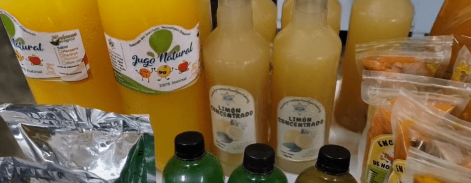 MONTES ENTREGO MATERIALES DE CONSTRUCCIÓN EN&nbsp;EMBOROZÚ