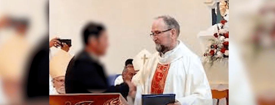 ABSUELVEN AL PADRE OTTO STRAUSS ANTE ALGARABÍA DE&nbsp;CAMARGUEÑOS