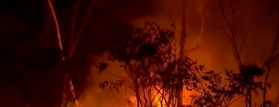 LLUVIAS CONTROLAN INCENDIOS Y TARIJA SIGUE APOYANDO EN SANTA&nbsp;CRUZ