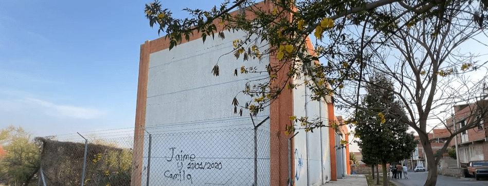 RAQUET DE SAN JOSÉ, UN «ELEFANTE BLANCO» QUE SE CAE A&nbsp;PEDAZOS