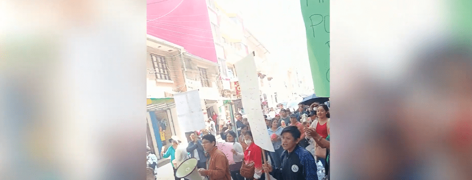 PARO EN CAJA NACIONAL DE SALUD EXIGE CAMBIOS POR MALOS TRATOS Y SALARIOS&nbsp;ELEVADOS