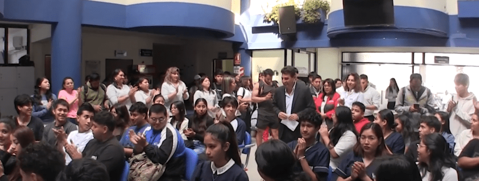 ALCALDE DE TARIJA RECIBE RECONOCIMIENTO POR ACCIONES CONTRA VIOLENCIA DE&nbsp;GÉNERO