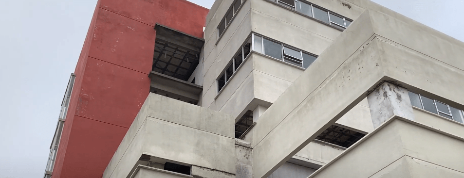 MARCHA VUELVEN A EXIGIR CONCLUSIÓN DEL ONCOLÓGICO; PIDEN NO MENTIRLE A LA&nbsp;GENTE