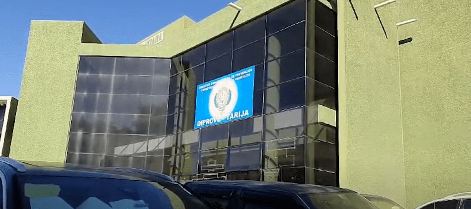 INVESTIGACIÓN: POLICÍA ACUSADO DE VIOLACIÓN PASARÁ 3 MESES EN LA&nbsp;CÁRCEL