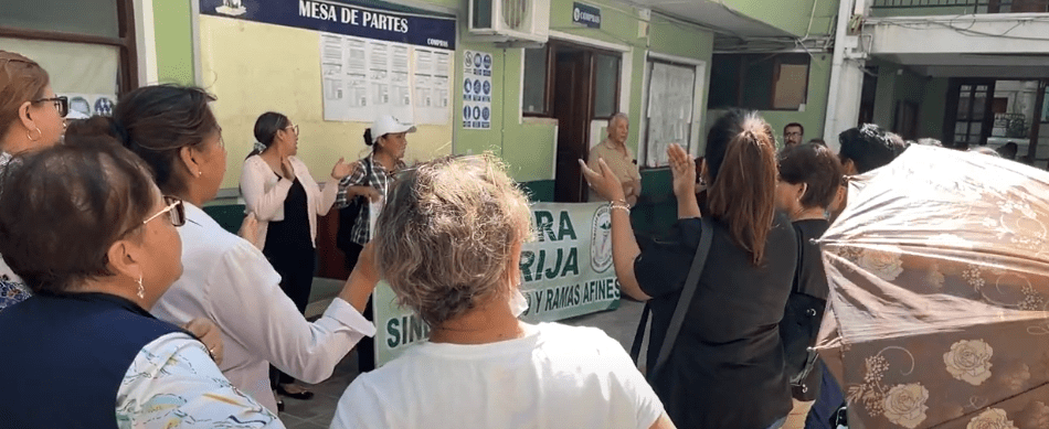 PARO DEL SIMRA EXIGE RENUNCIA DE FUNCIONARIA DE LA C.N.S. 