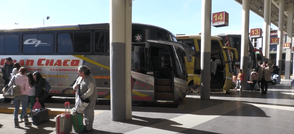 BLOQUEOS REDUCE INGRESOS A TERMINAL DE BUSES Y A OTROS&nbsp;SECTORES