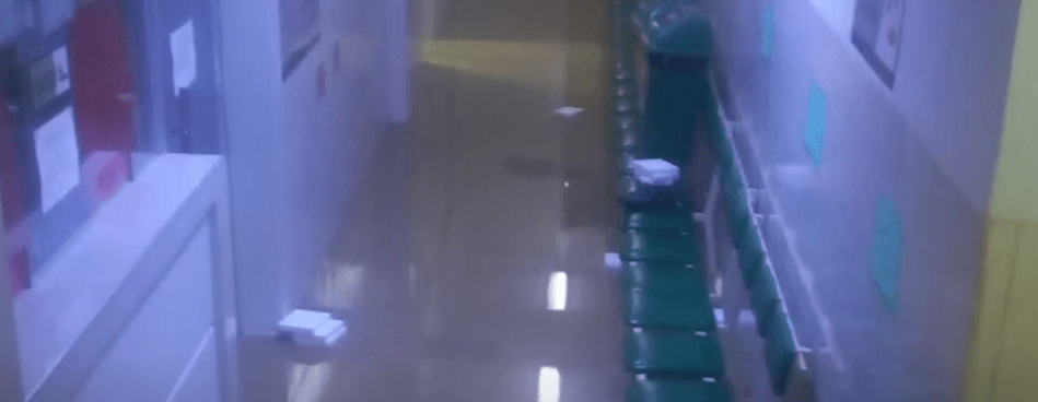 TRAS LIMPIEZA DE LODO Y ESCOMBROS HOSPITAL OBRERO RESTABLECIÓ&nbsp;SERVICIO