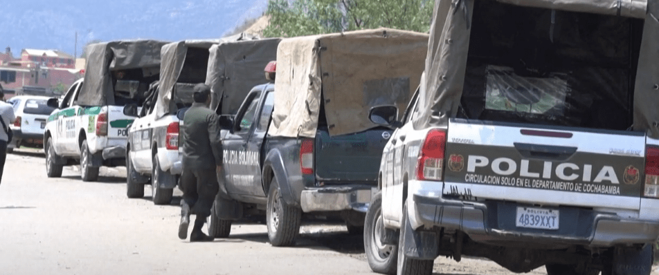 144 POLICÍAS VIAJAN A DESBLOQUEAR Y DEJAN INSEGURIDAD EN&nbsp;TARIJA