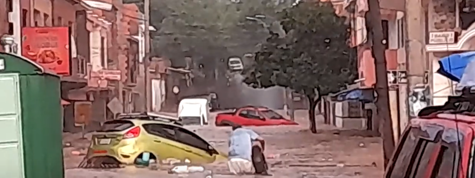 ALCALDÍA ASISTE A DAMNIFICADOS EN VARIOS BARRIOS Y ANUNCIA&nbsp;TELETÓN