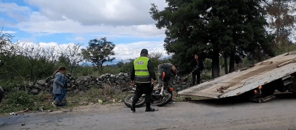 SIN CASCO JOVEN MOTOCICLISTA FALLECE TRAS SUFRIR TRAUMATISMO&nbsp;CRANEAL