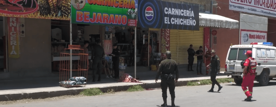SICARIO QUITA LA VIDA A EVERT VALDEZ CON 3 DISPAROS EN EL ABASTO DEL&nbsp;SUR