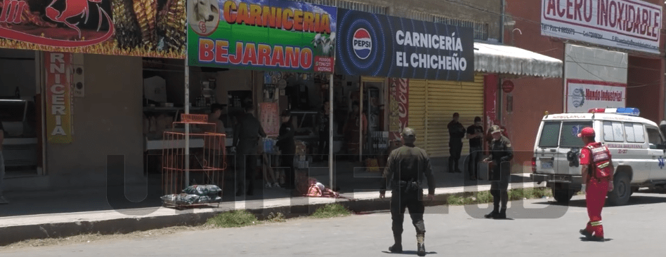 POLICÍA SECUESTRA VEHÍCULO DE EVERT VALDEZ Y ARRESTA A PERSONAS&nbsp;ALLEGADAS