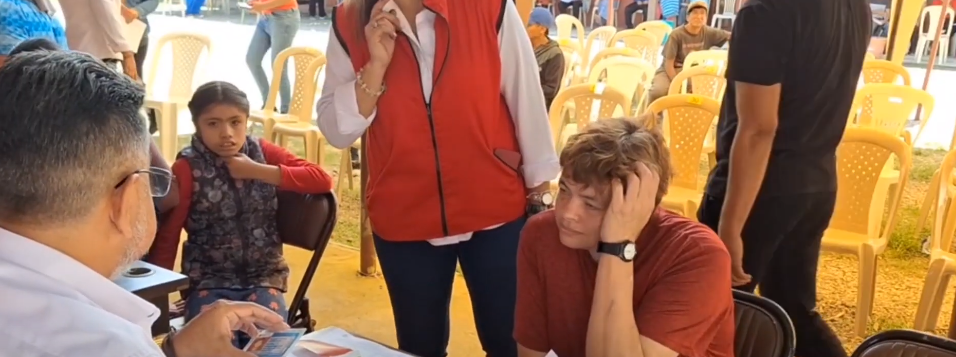 ENTREGA DE PAQUETE ALIMENTARIO A DISCAPACITADOS PROVOCA&nbsp;SONRISAS