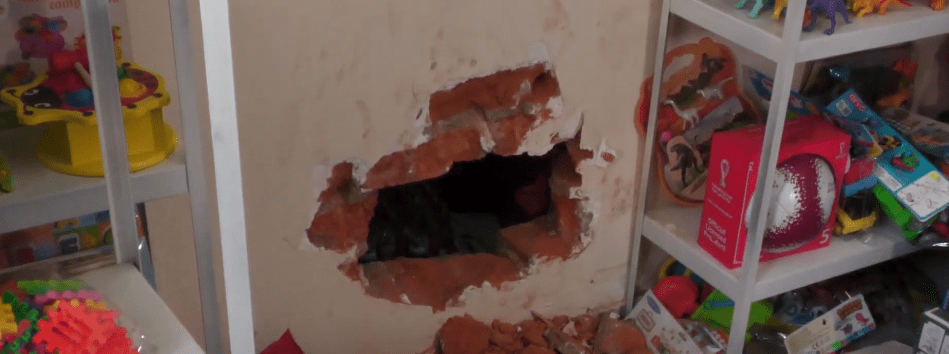 LADRONES SE QUEDAN CON LOS CRESPOS HECHOS PARA ROBAR&nbsp;JOYERÍA