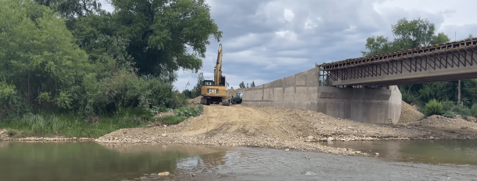 AVANZA EN 40% CONSTRUCCIÓN DE NUEVO PUENTE ENTRE CERCADO Y&nbsp;MENDEZ