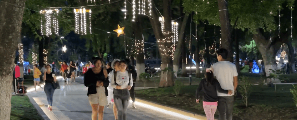 POBLACIÓN AFLIGIDA POR CRISIS ECONÓMICA QUE AFECTA LA&nbsp;NAVIDAD