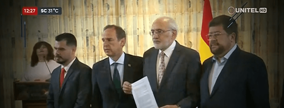 CRITICAN A VIEJOS POLÍTICOS QUE NIEGAN EL PASO A NUEVOS&nbsp;LÍDERES