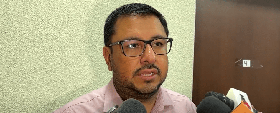 PRESIDENTE DE ABOGADOS: JUEZ DEBE DECLARAR REBELDE A EVO SI NO SE&nbsp;PRESENTA