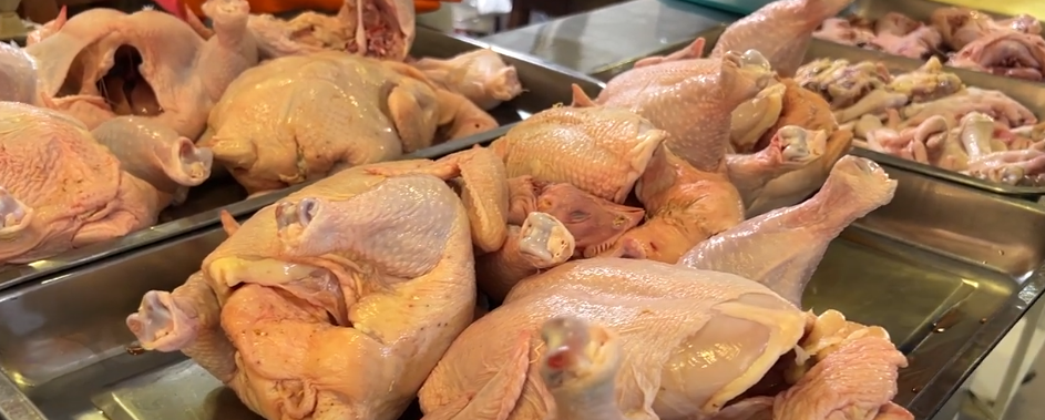 CONTROL EVIDENCIA QUE KILO DE POLLO ESTÁ ENTRE 21 Y 22&nbsp;BOLIVIANOS