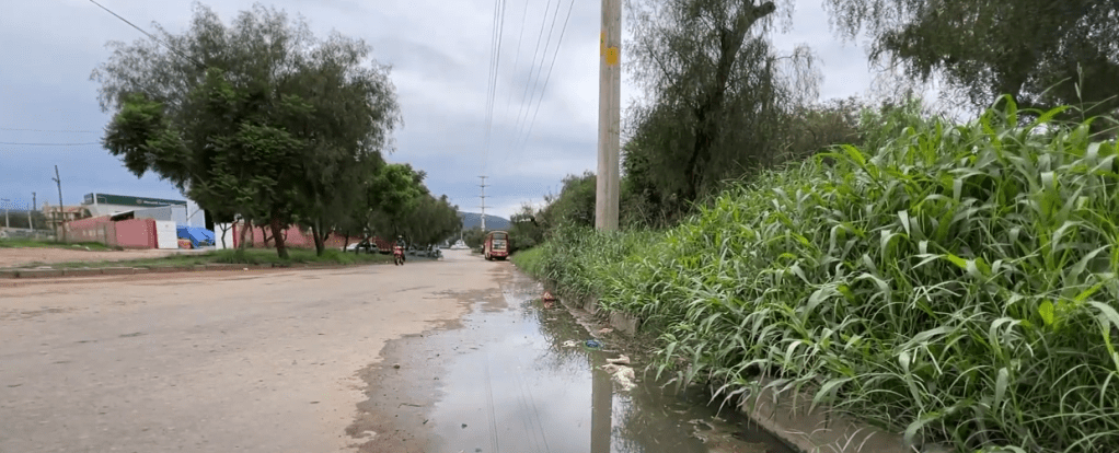 VECINOS PIDEN  RETIRAR MALEZA Y BASURA EN QUEBRADA DEL&nbsp;MONTE