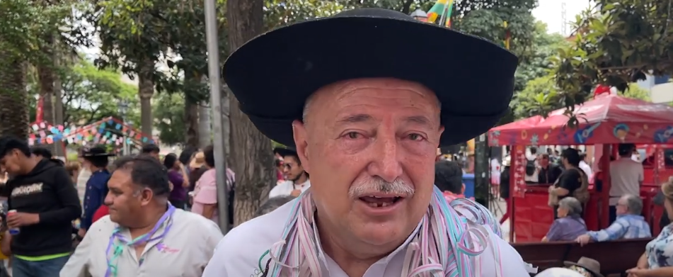 AUTORIDADES RECIBIERON MUESTRAS DE AFECTO DE&nbsp;COMUNIDADES