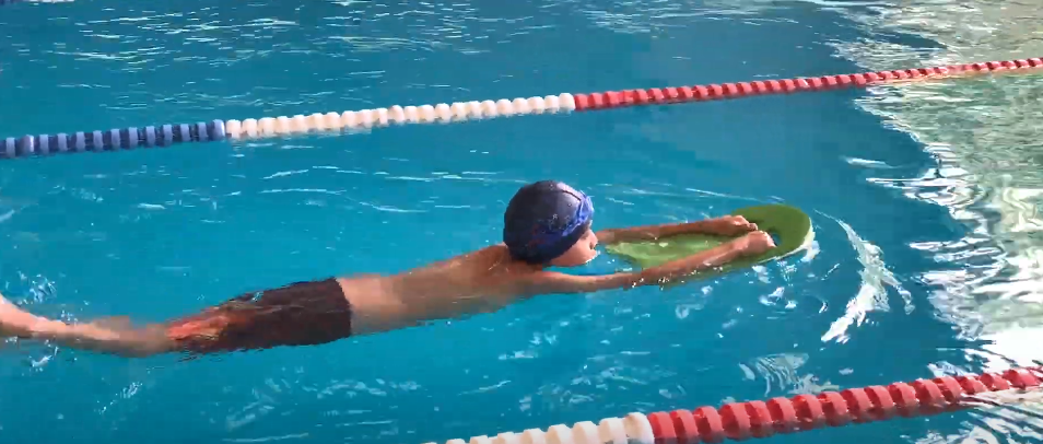 PISCINA PRE FECTURAL BRINDA CURSOS DE&nbsp;NATACIÓN