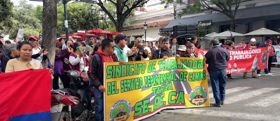 GOBERNADOR EMITE 4 INSTRUCTIVOS PARA AHORRAR RECURSOS Y EVITAR LA&nbsp;QUIEBRA