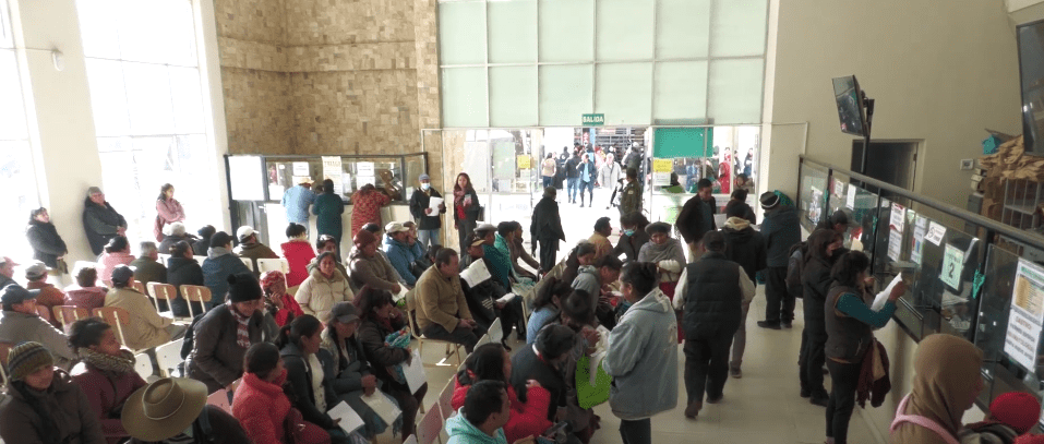 4PARO DE MÉDICOS RECHAZAN AUSTERIDAD PERO ATIENDEN A LA&nbsp;POBLACIÓN4