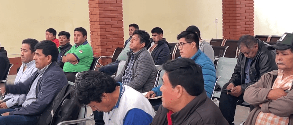 CHÓFERES INGRESARÁN EN PARO INDEFINIDO CON BLOQUEOS EL 2 DE&nbsp;ABRIL