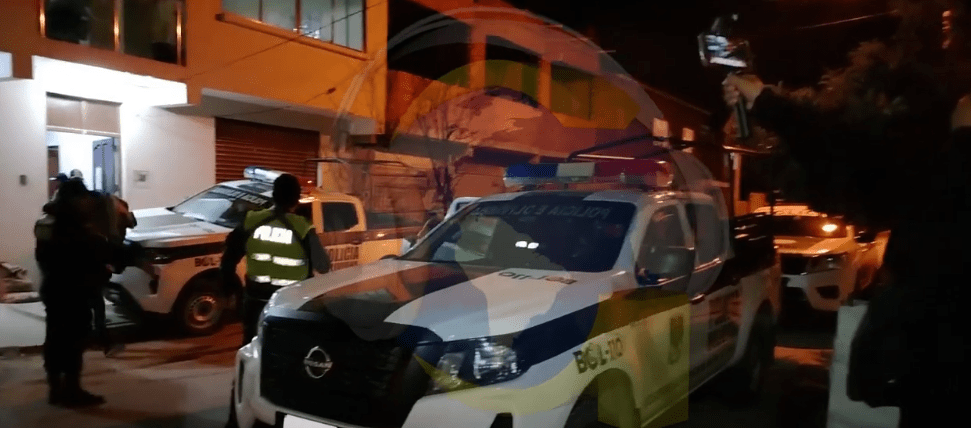 FELCC DESMANTELA LENOCINIO CLANDESTINO EN EL CONSTRUCTOR Y APREHENDE A&nbsp;IMPLICADOS