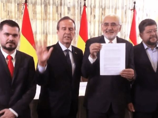 CRITICAN A POLÍTICOS QUE BUSCAN SU BENEFICIO SIN PRESENTAR&nbsp;PROPUESTAS